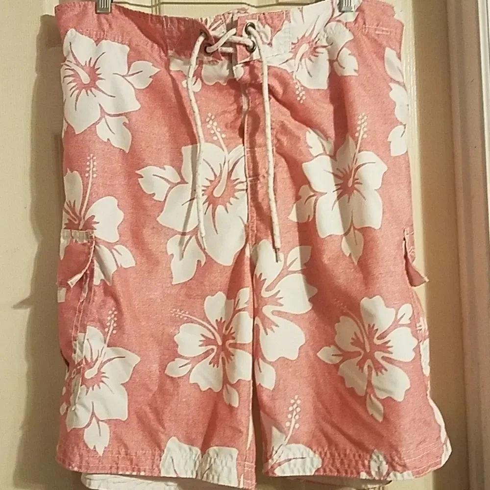U.S. Polo Assn. Men's Pink‎ White Hawaiian Mesh Lined Swim Trunks Size 2XL